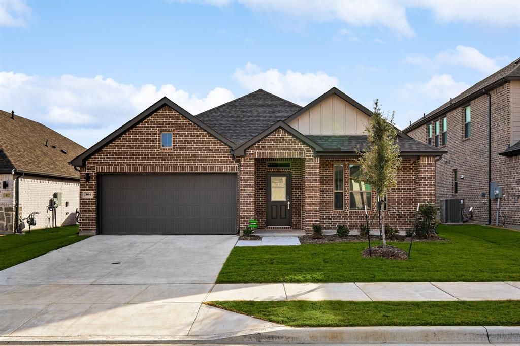 364 Braves Way, Lavon, TX 75166 Main Photo