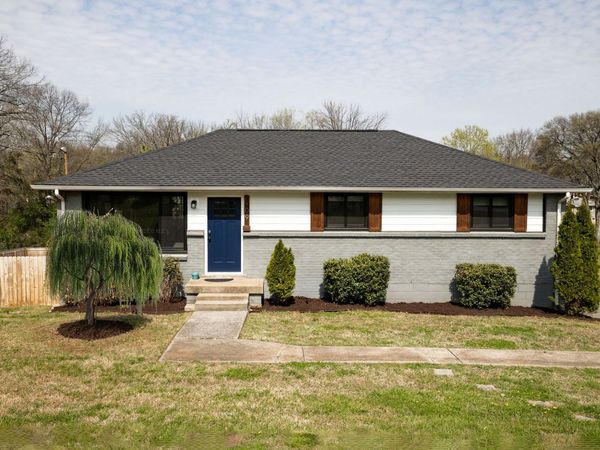 909 N Graycroft Ave, Madison, TN 37115