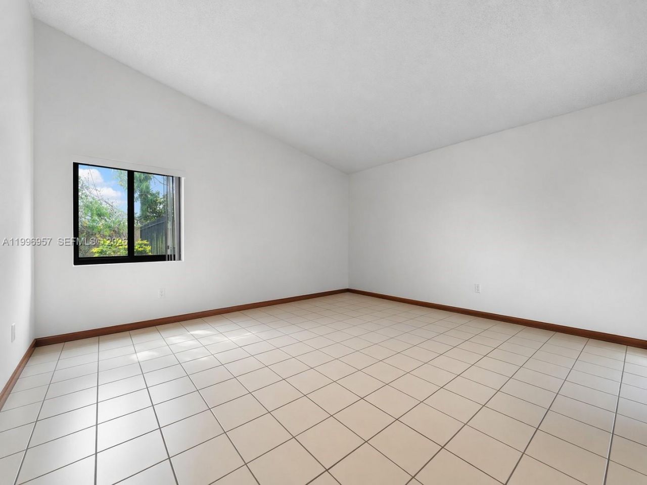 19990 SW 134th Ct, Miami, FL 33177 Photo