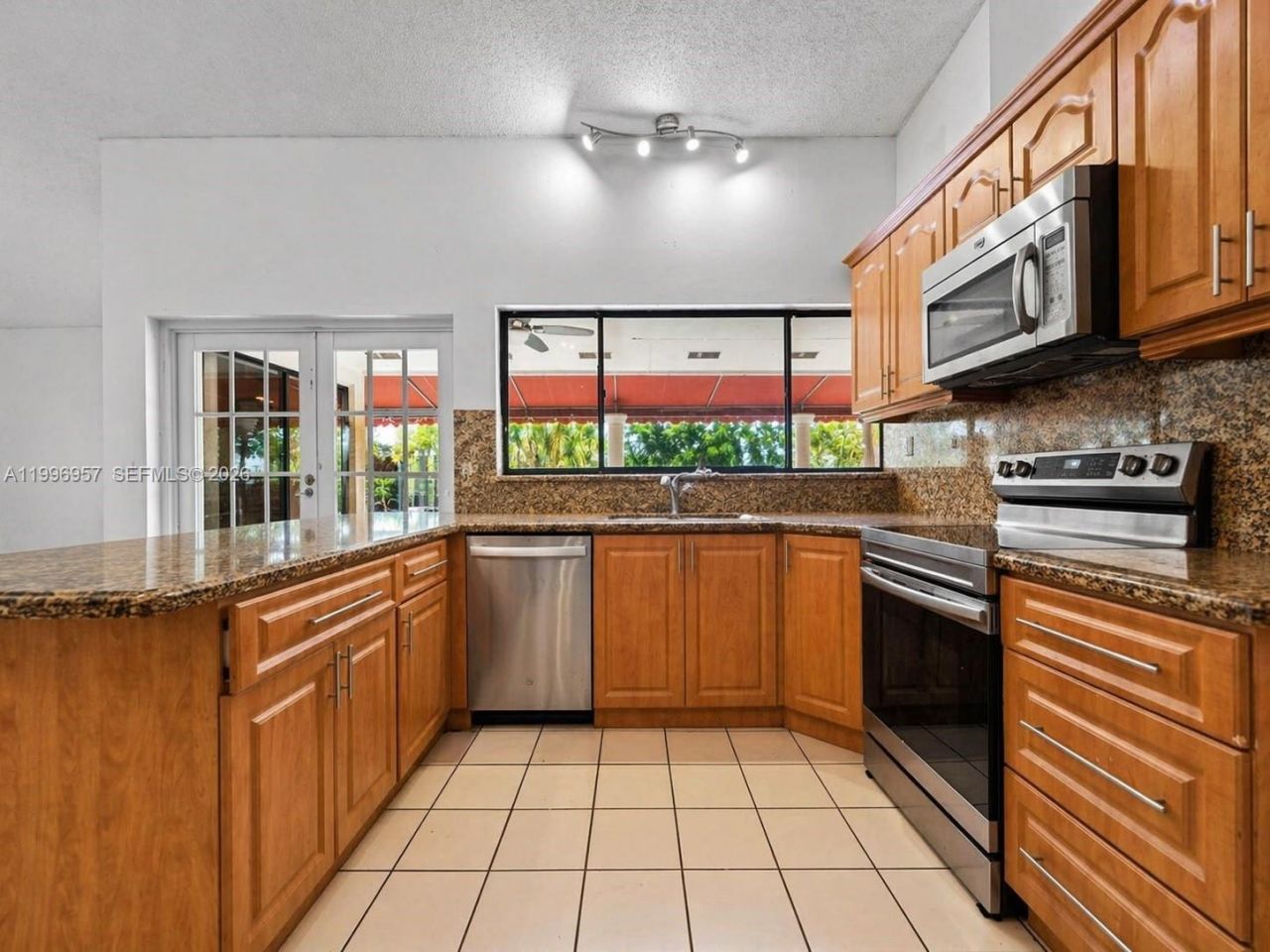 19990 SW 134th Ct, Miami, FL 33177 Photo