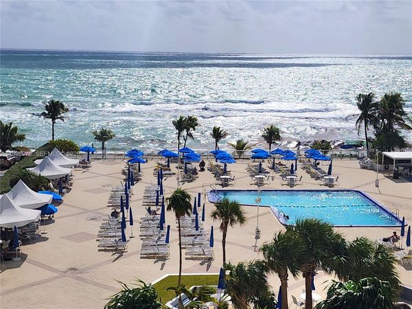 2030 S Ocean Dr, Unit 515, Hallandale Beach, FL 33009