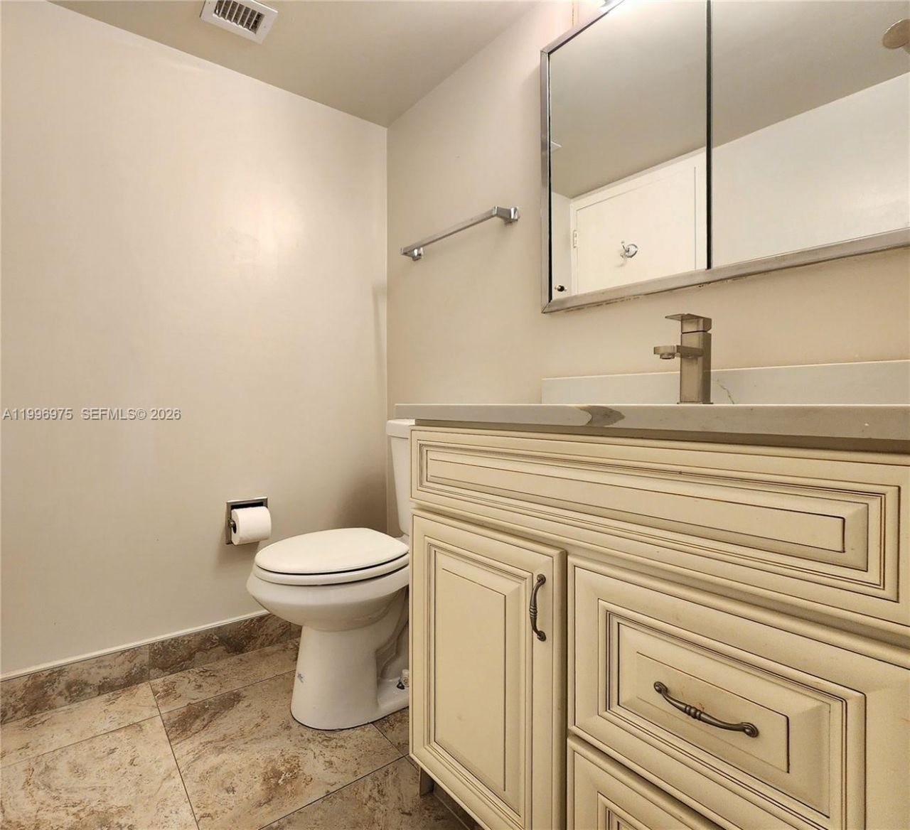 2030 S Ocean Dr, Unit 515, Hallandale Beach, FL 33009 Photo