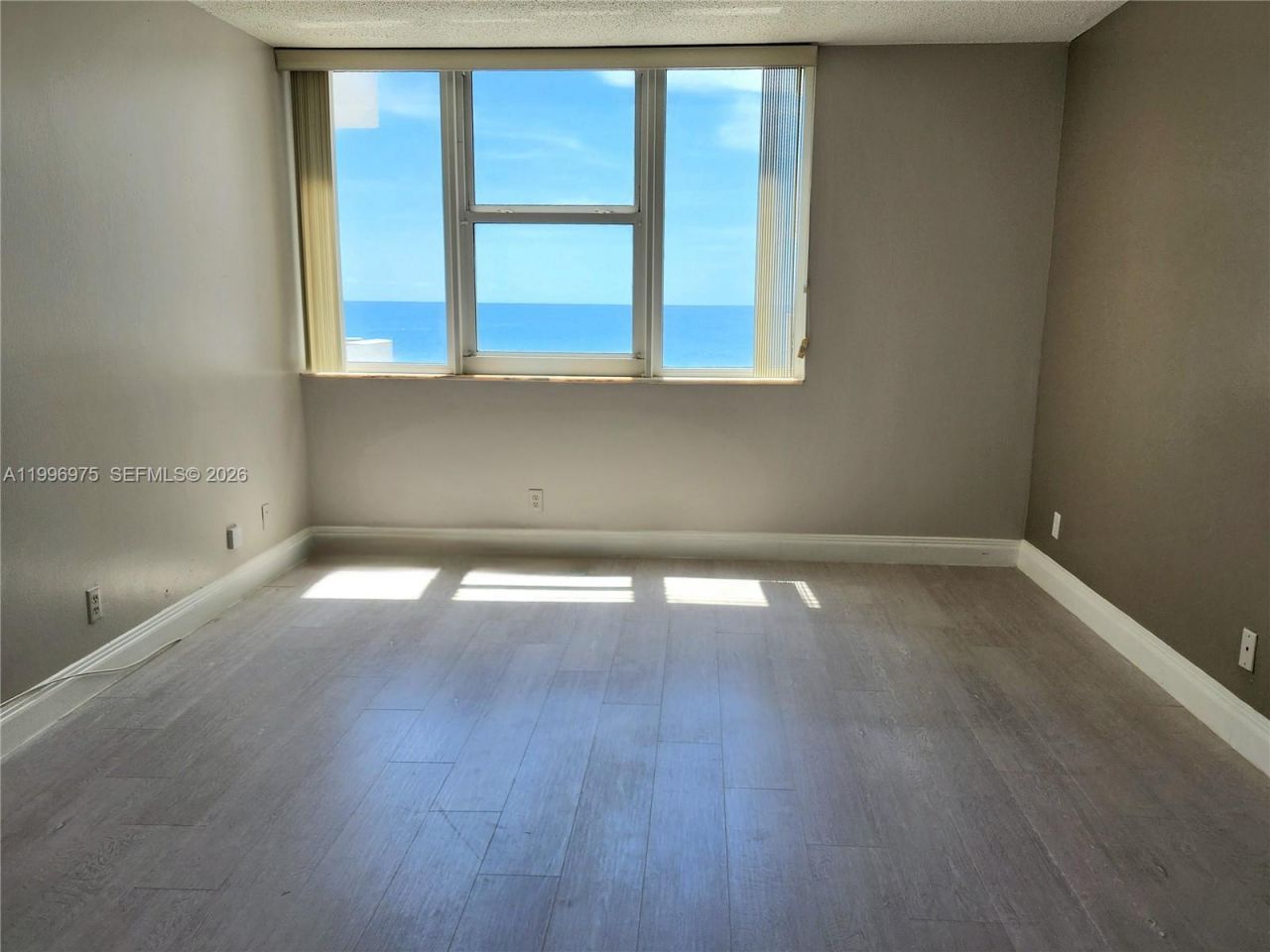2030 S Ocean Dr, Unit 515, Hallandale Beach, FL 33009 Photo