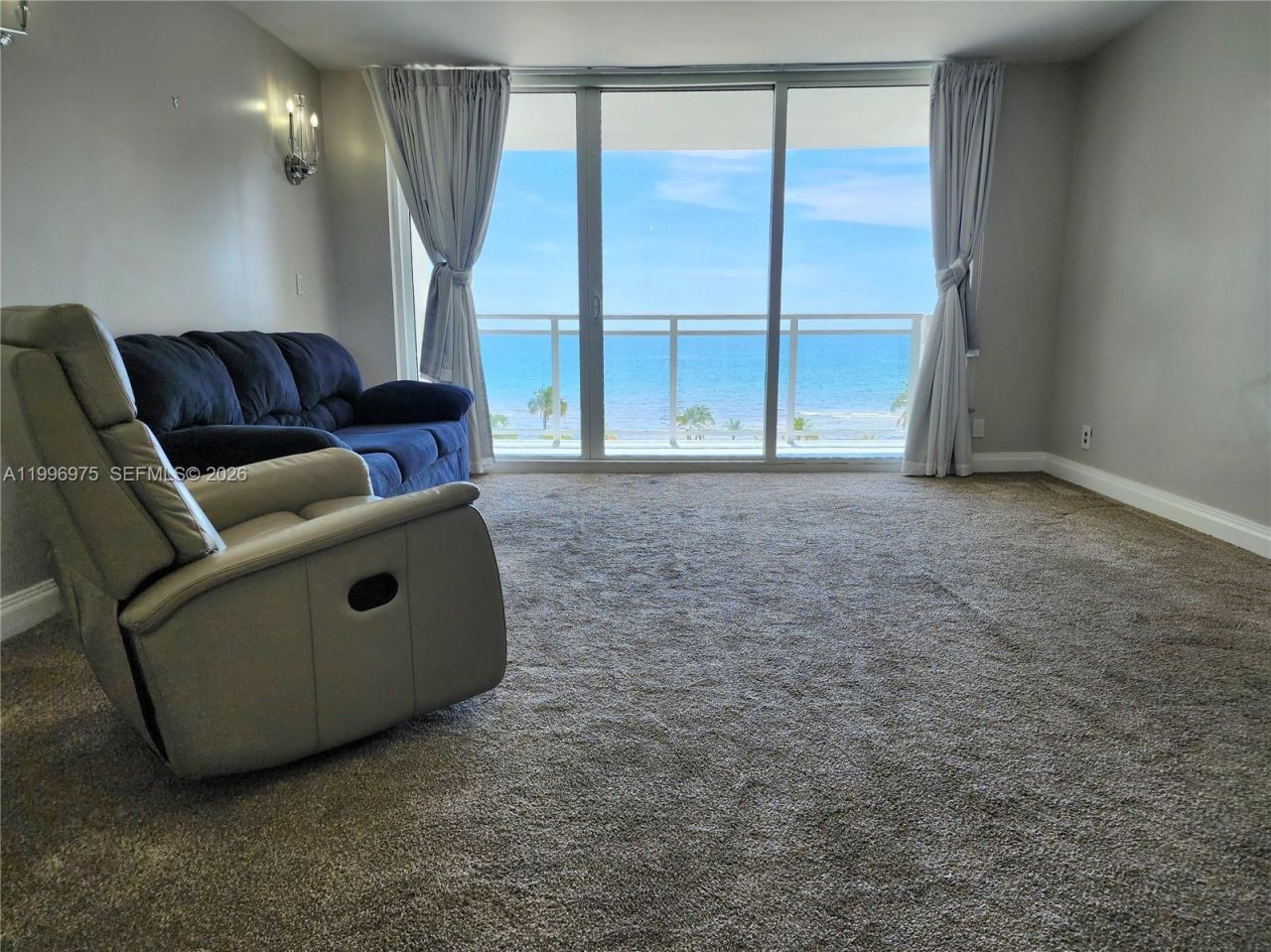2030 S Ocean Dr, Unit 515, Hallandale Beach, FL 33009 Photo