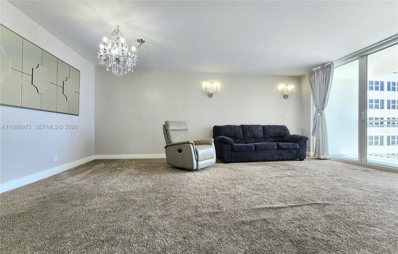 2030 S Ocean Dr, Unit 515, Hallandale Beach, FL 33009 Photo
