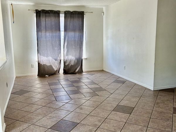 9831 Foxmoor, San Antonio, TX 78245