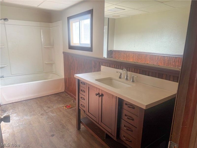 68298 Orchard Avenue, Bridgeport, OH 43912 Photo 12