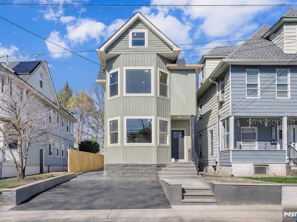 249 Hillside Avenue, LEONIA, NJ 07605