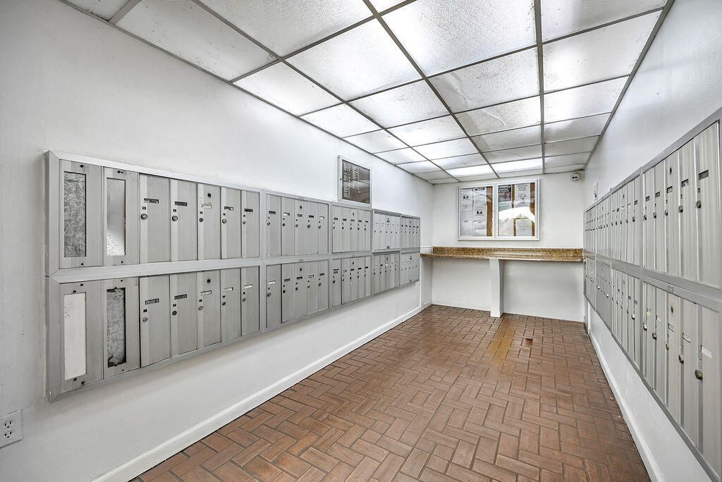 6190 Woodlands Boulevard, Unit 311, Tamarac, FL 33319 Photo