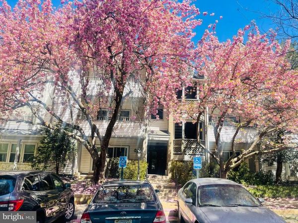 7715 LAFAYETTE FOREST DRIVE, Unit 101, ANNANDALE, VA 22003