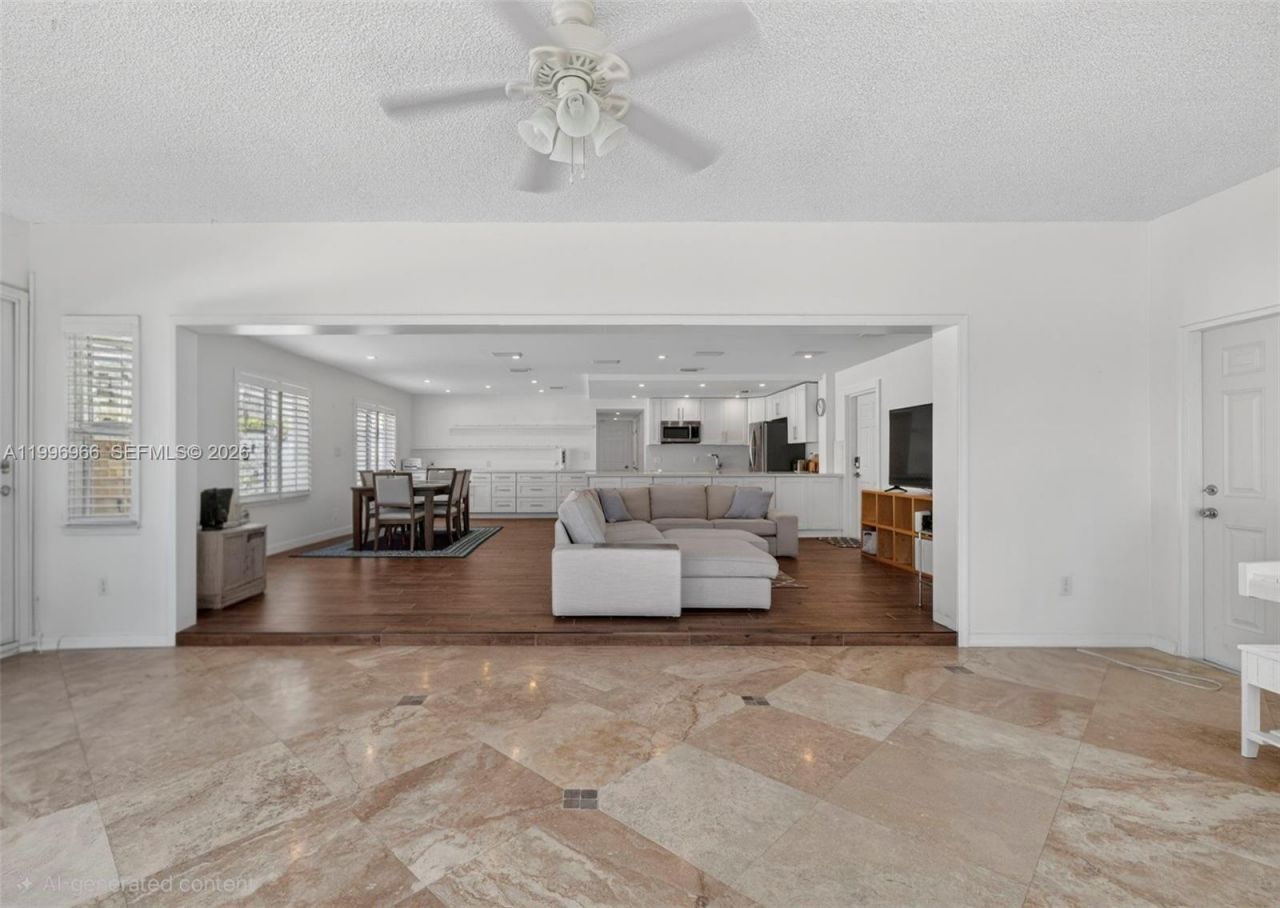 3050 NE 48th St, Unit 210, Fort Lauderdale, FL 33308 Photo