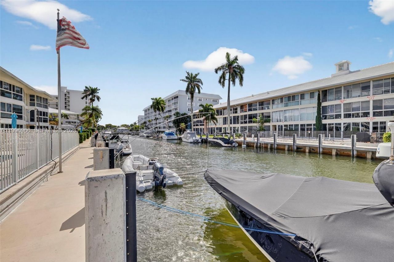 3050 NE 48th St, Unit 210, Fort Lauderdale, FL 33308 Photo