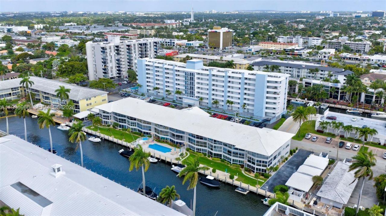 3050 NE 48th St, Unit 210, Fort Lauderdale, FL 33308 Photo