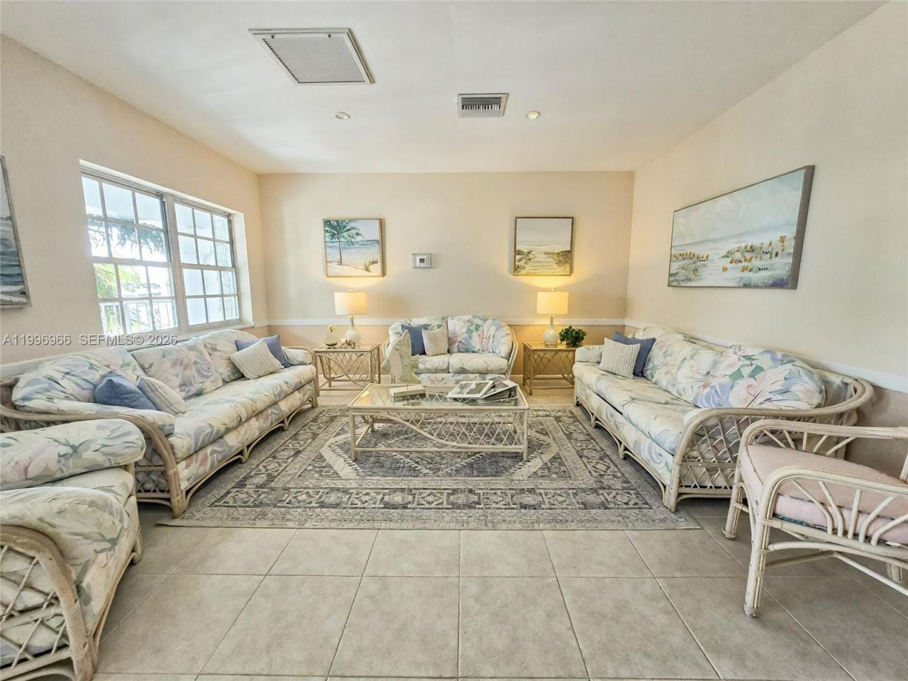 3050 NE 48th St, Unit 210, Fort Lauderdale, FL 33308 Photo