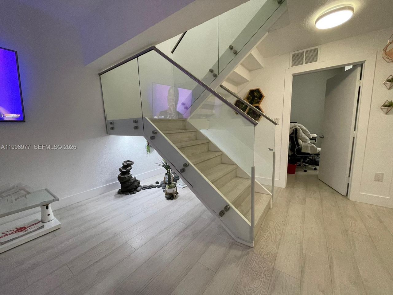 325 NW 19th Ln, Unit 30, Miami, FL 33136 Photo