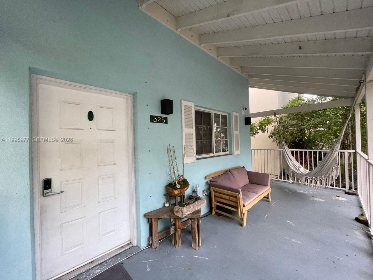 325 NW 19th Ln, Unit 30, Miami, FL 33136 Photo