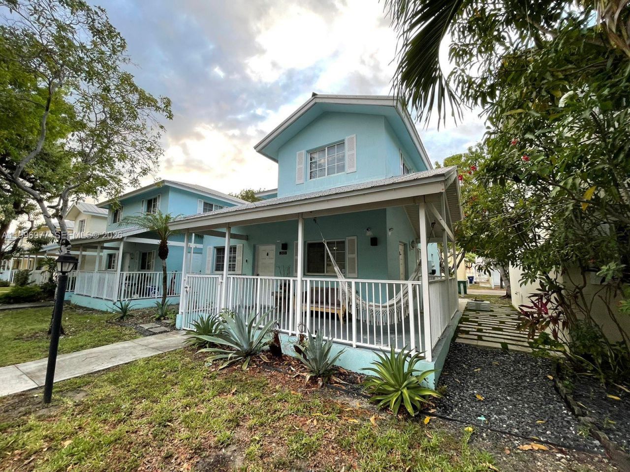 325 NW 19th Ln, Unit 30, Miami, FL 33136 Photo