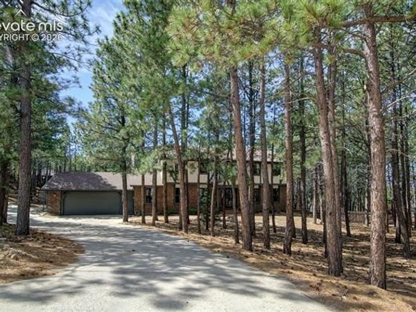 255 Jack Boot Way, Monument, CO 80132