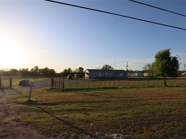 1437 W Loop 254, Ranger, TX 76470