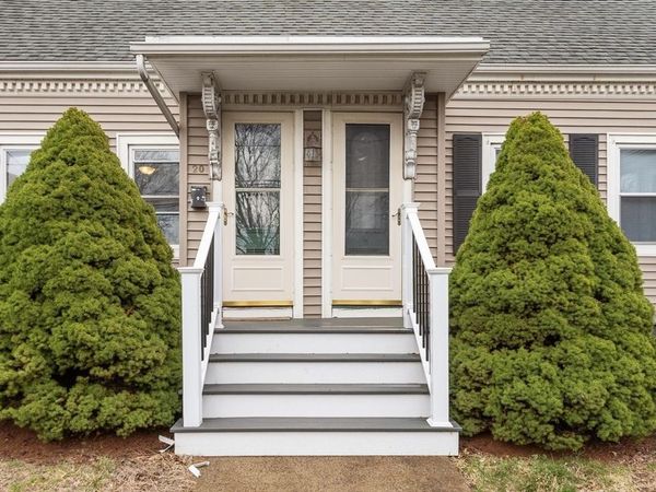 20 School St, Unit 2, Weymouth, MA 02189