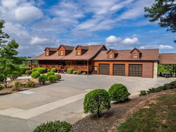 156 Pineview Lane, Copperhill, TN 37317