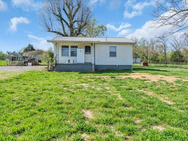 784 Burch Ln, McMinnville, TN 37110