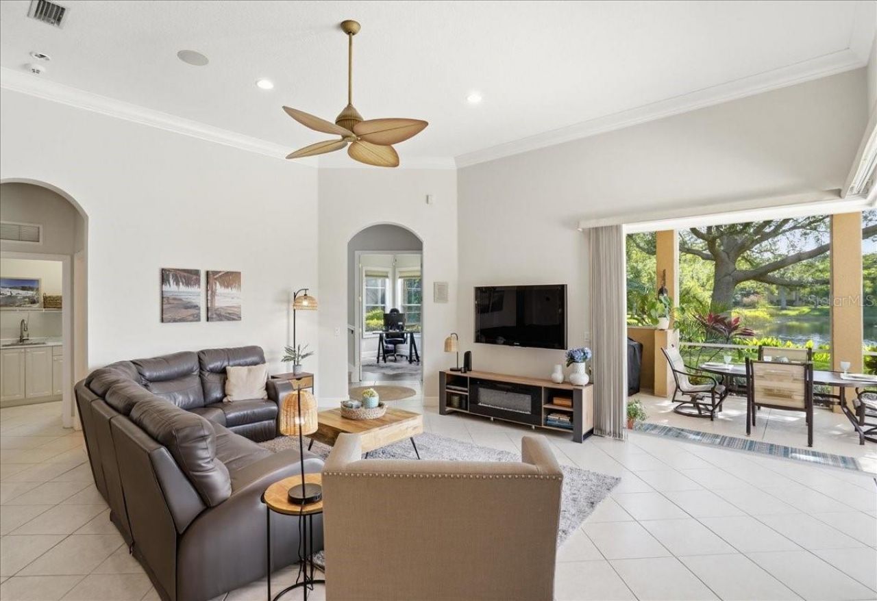 8843 17th Avenue Circle Nw, Bradenton, FL 34209 Photo