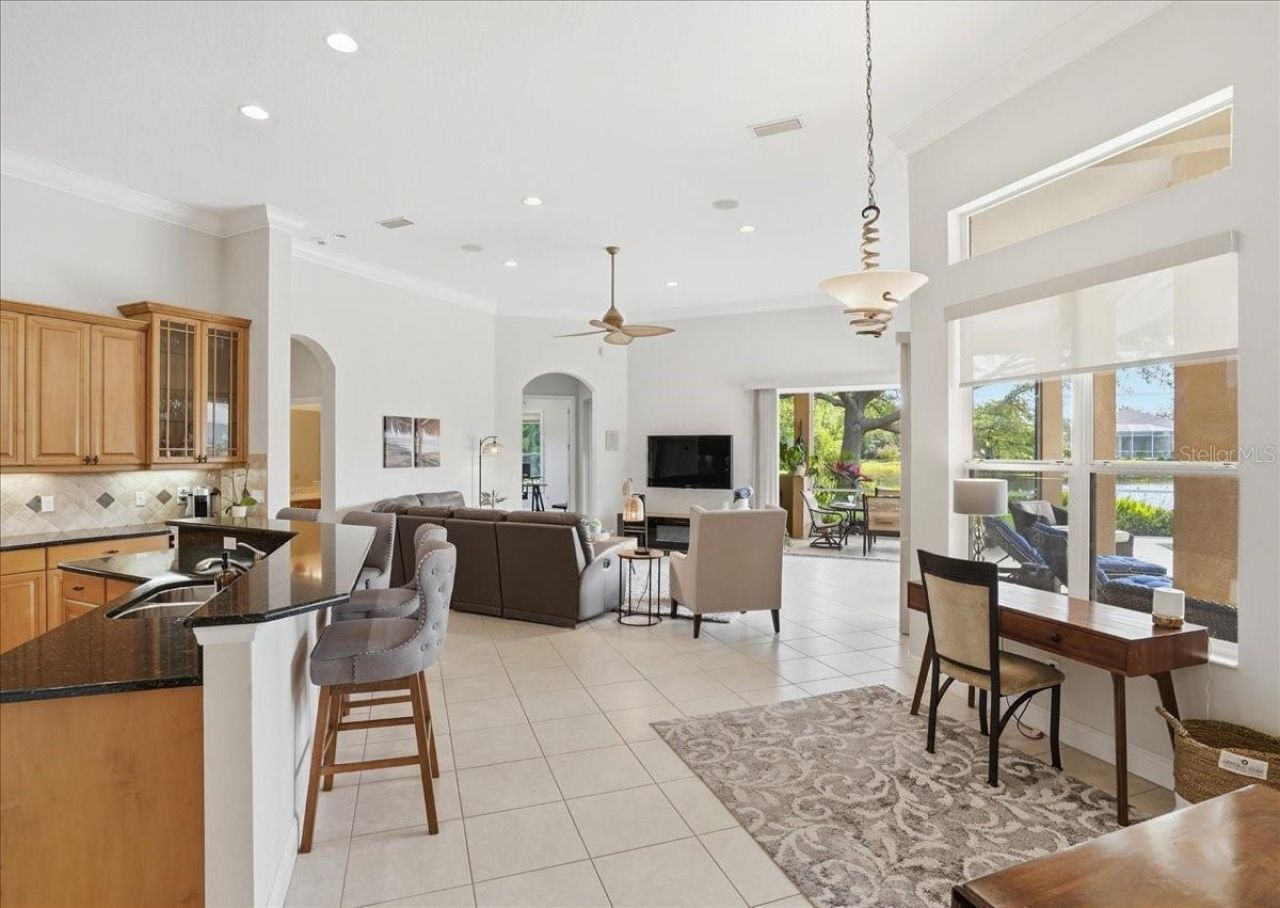 8843 17th Avenue Circle Nw, Bradenton, FL 34209 Photo