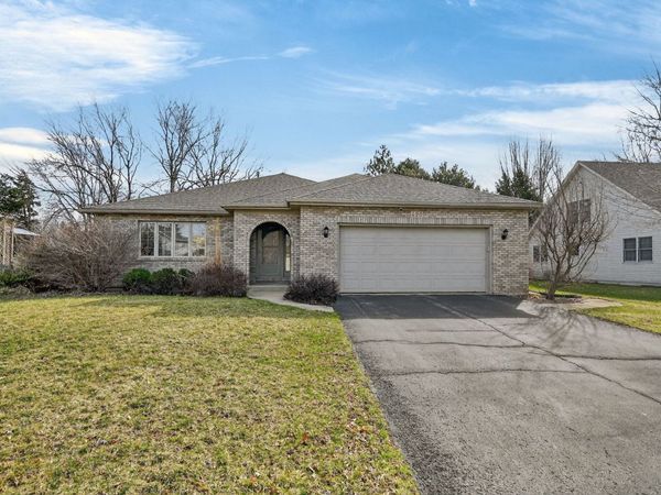 420 Windsor Drive , Oswego, IL 60543