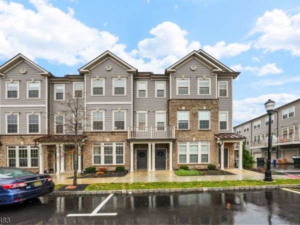 101 Robeson St, Somerville, NJ 08876