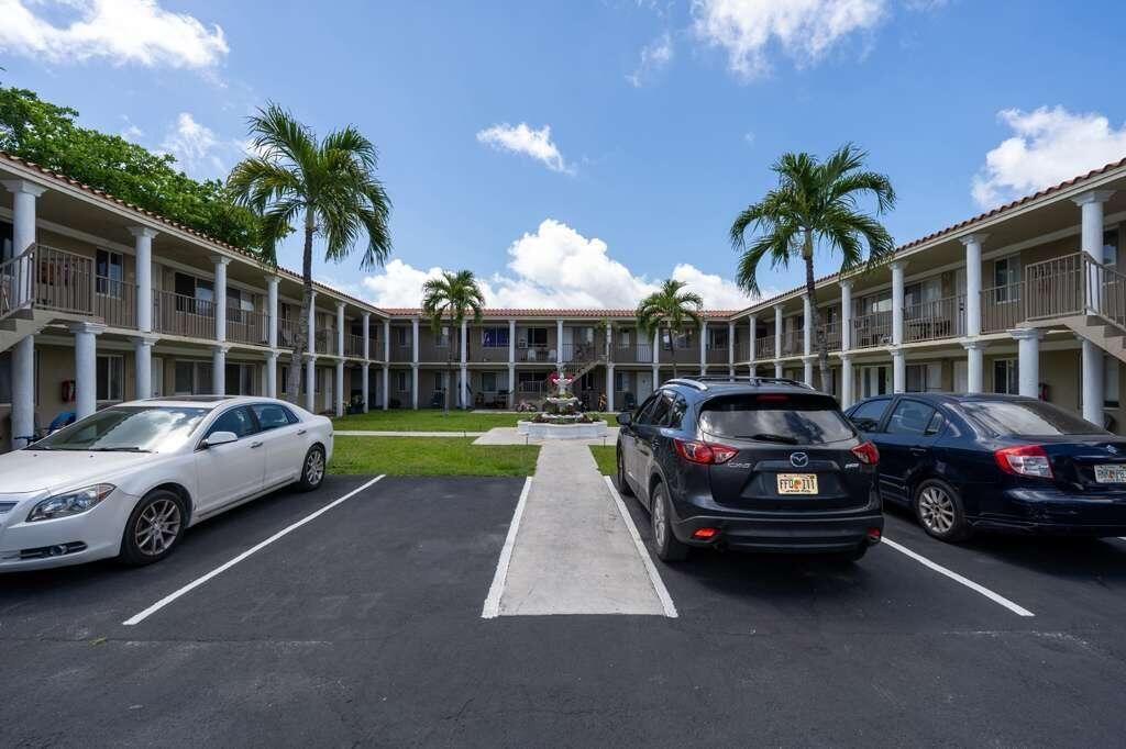 420 NW 10th Street, Unit # 9, Miami, FL 33136 Photo