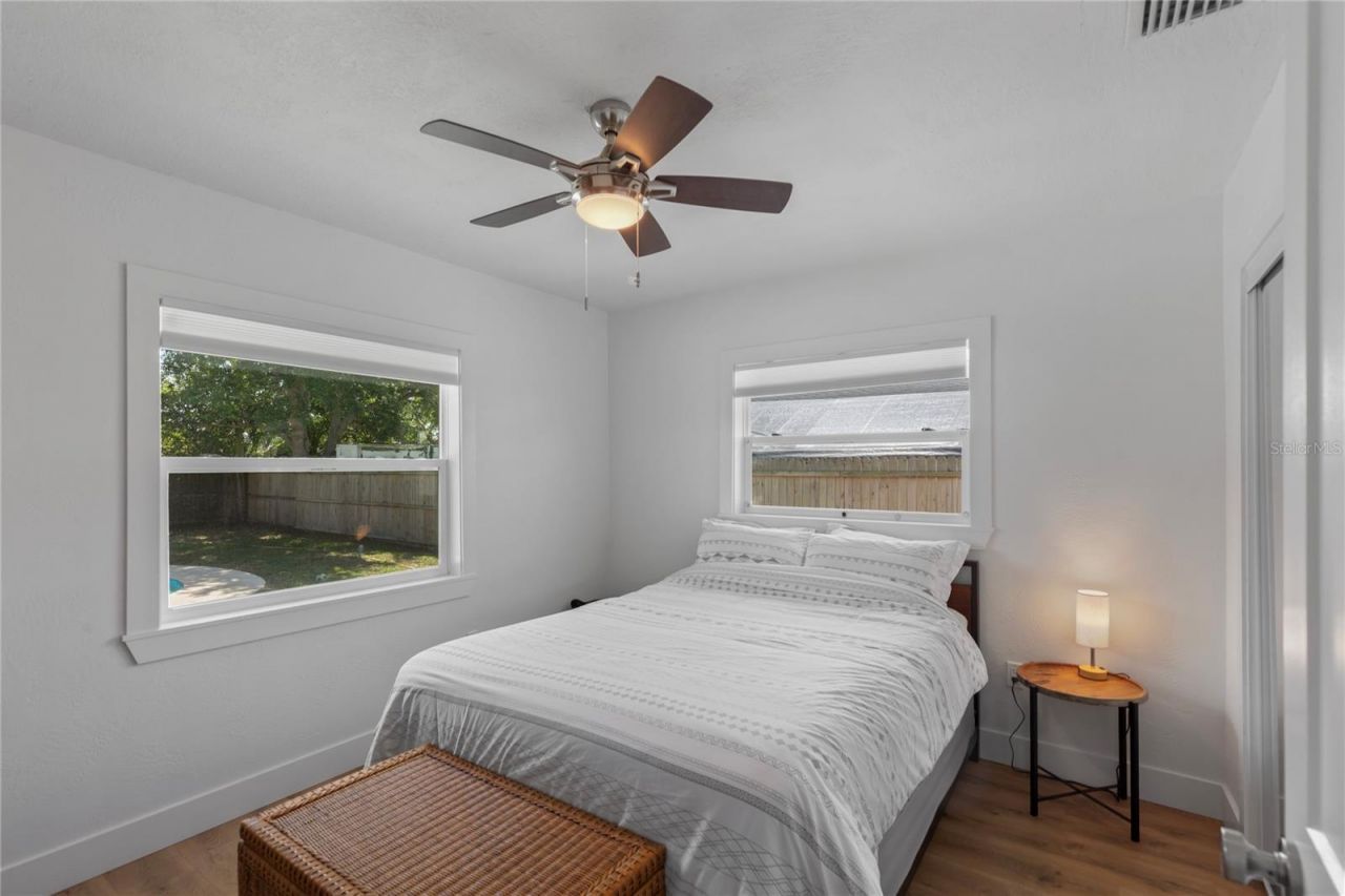 1715 Thomas Drive , Clearwater, FL 33759 Photo