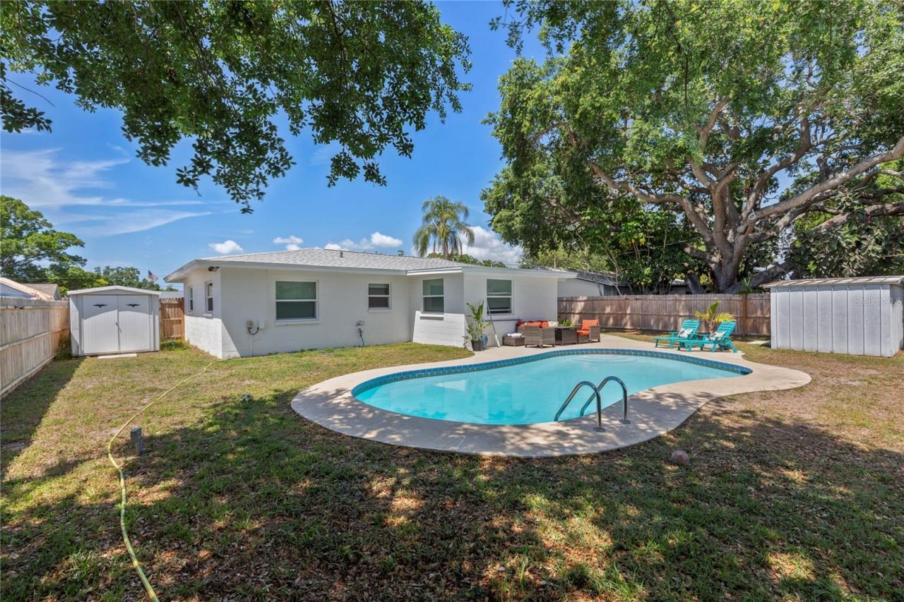 1715 Thomas Drive , Clearwater, FL 33759 Photo