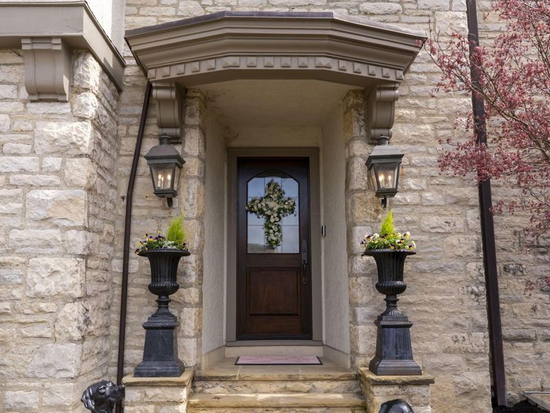 2528 Tremont Road, Upper Arlington, OH 43221 Photo 11