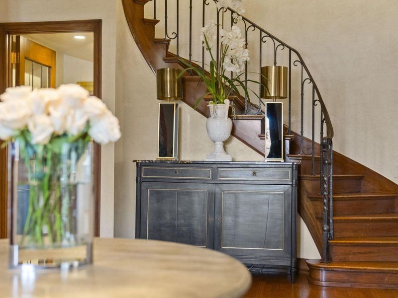 2528 Tremont Road, Upper Arlington, OH 43221 Photo 13