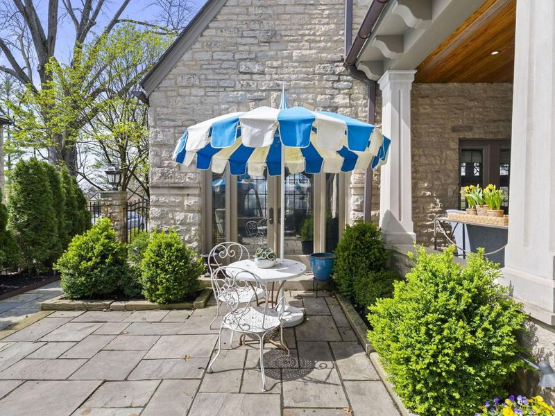 2528 Tremont Road, Upper Arlington, OH 43221 Photo 98