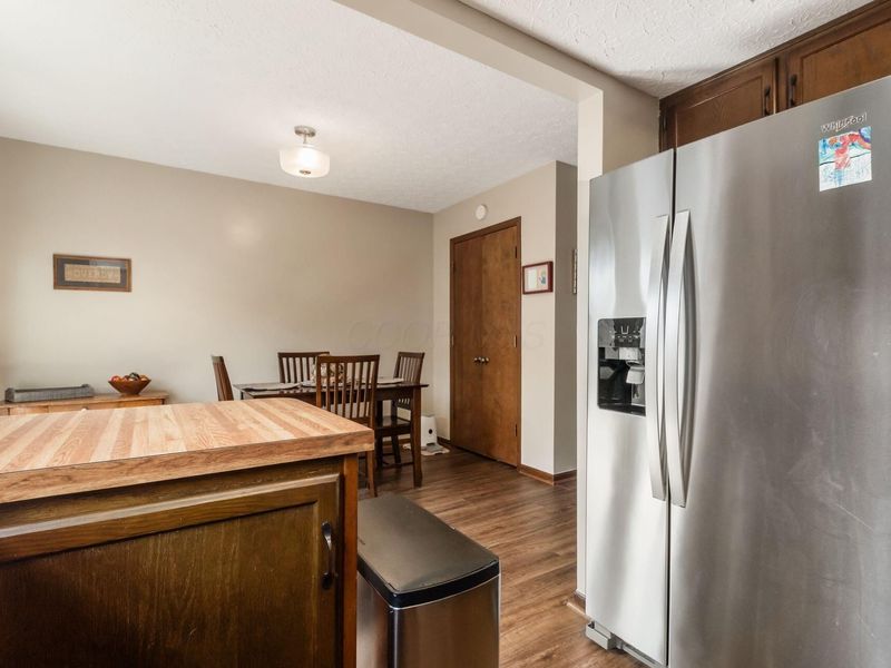 5094 Reed Road, Columbus, OH 43220 Photo 21