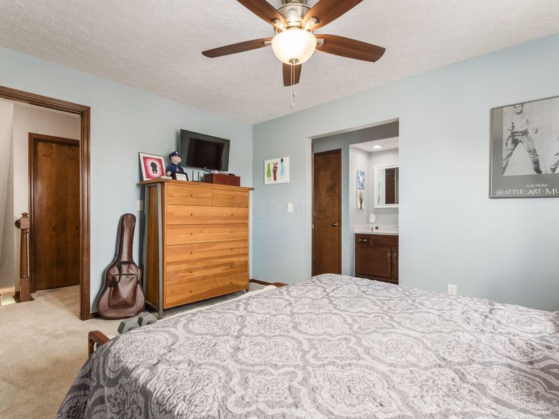 5094 Reed Road, Columbus, OH 43220 Photo 24