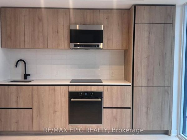 117 Broadway Avenue , Unit 511, Toronto (Mount Pleasant West), ON M4P1V3