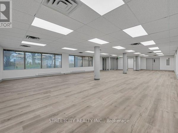 916 Gateway Drive , Burlington (Industrial Burlington), ON L7L5K7