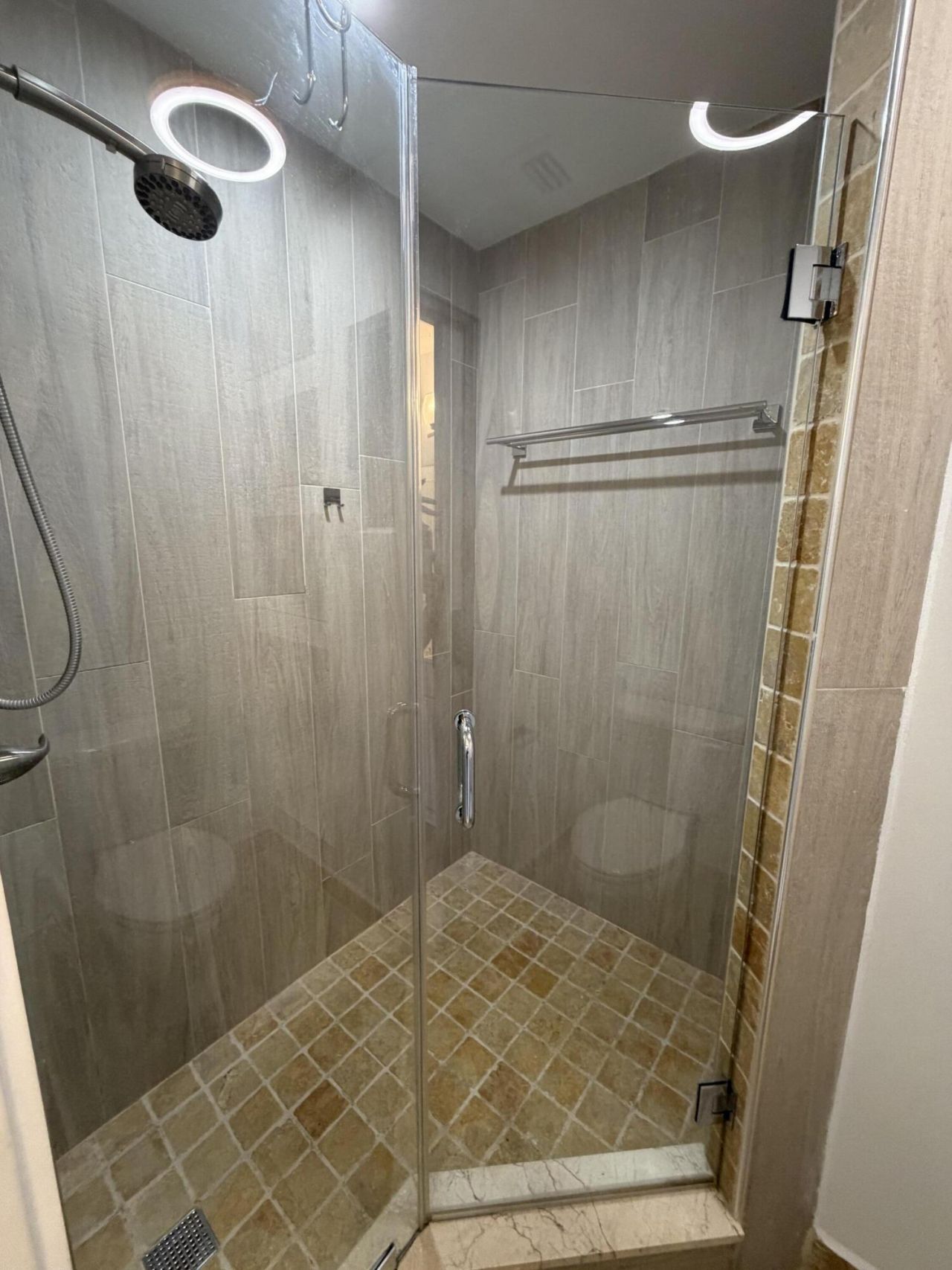 8851 NW 119th Street, Unit 2222-2, Hialeah Gardens, FL 33018 Photo