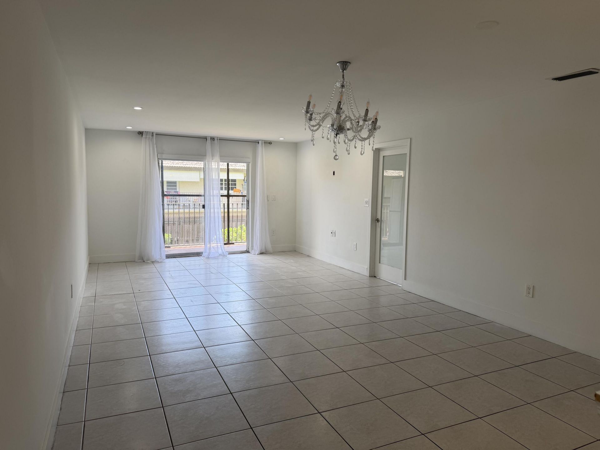 8851 NW 119th Street, Unit 2222-2, Hialeah Gardens, FL 33018 Photo