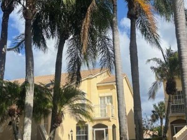 17329 Boca Club Boulevard, Unit 1, Boca Raton, FL 33487