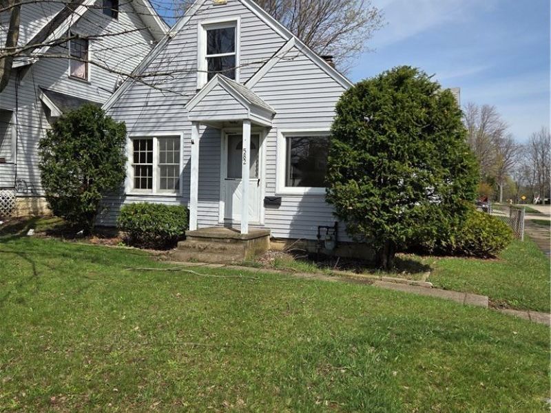 582 Roxbury Avenue , Youngstown, OH 44502 Photo 4