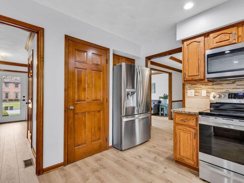 964 Woodsedge Lane, Westerville, OH 43081 Photo 17