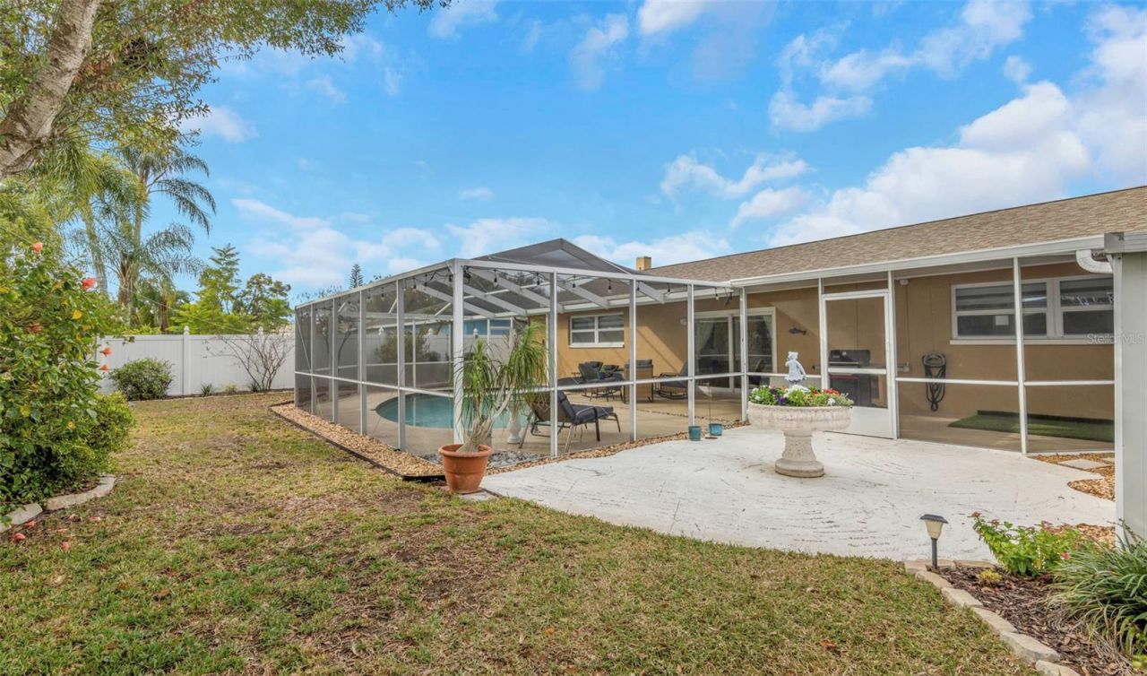 8909 118th Way, Seminole, FL 33772 Photo