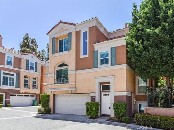 12 Palagonia Aisle, Irvine, CA 92606