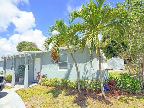 1549 NE 48th Street, Pompano Beach, FL 33064