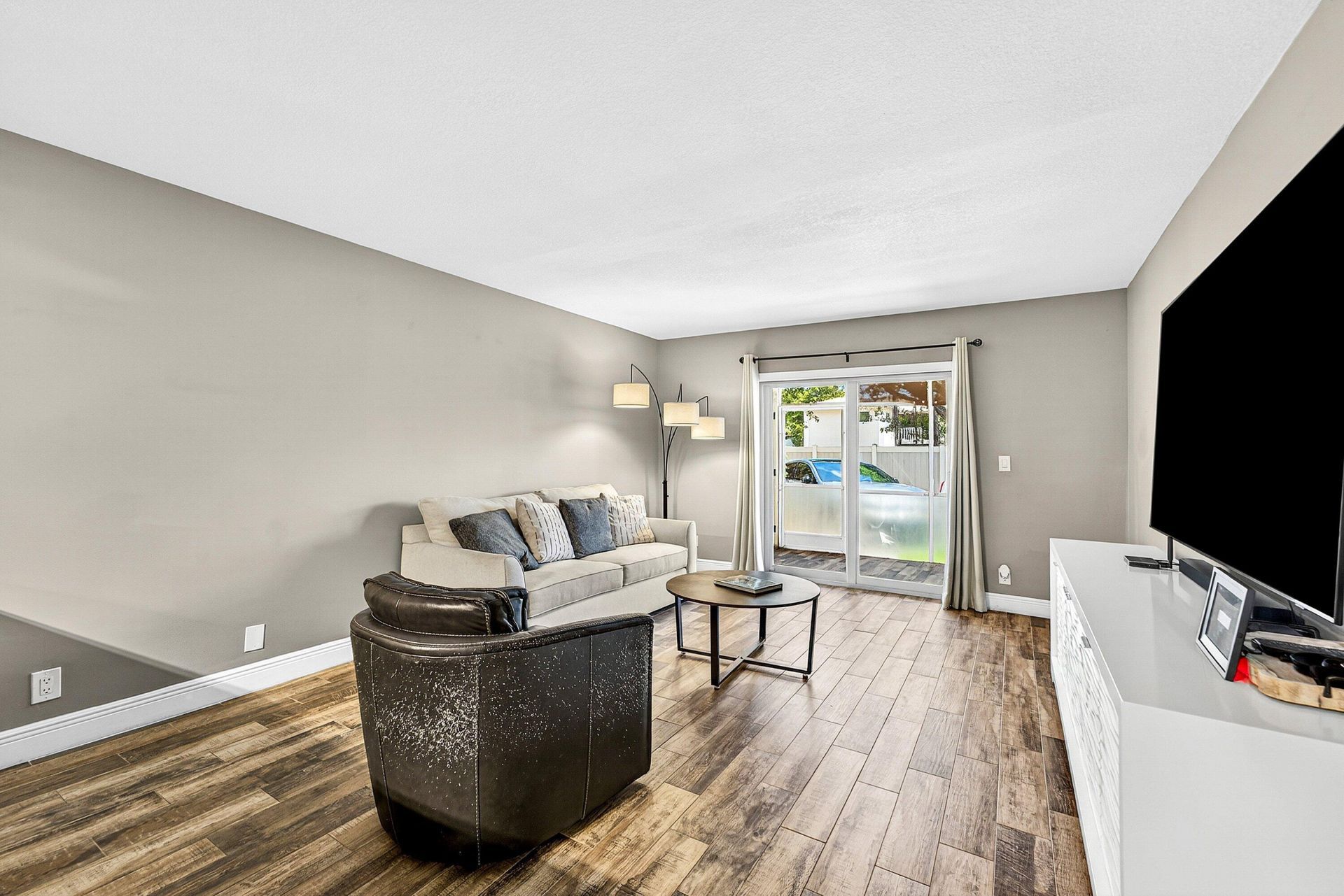 101 E Mcnab Road, Unit 304, Pompano Beach, FL 33060 Photo