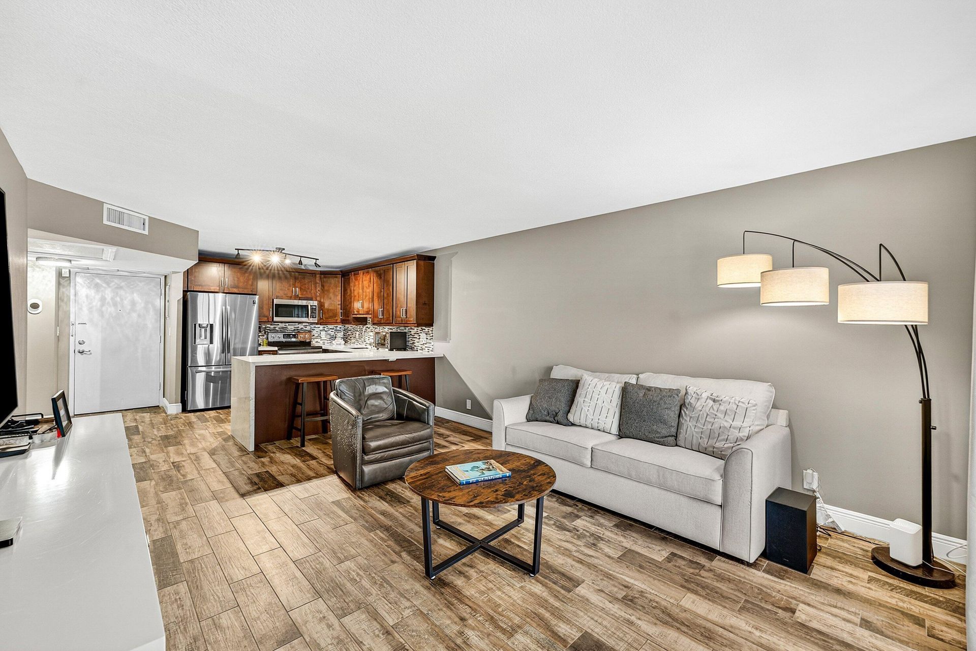 101 E Mcnab Road, Unit 304, Pompano Beach, FL 33060 Photo